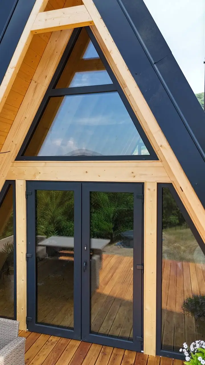 Ako dlho trvá výstavba A-Frame chaty 